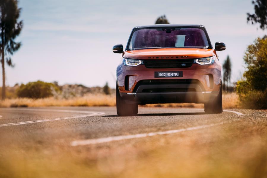  Land Rover Discovery First Edition 2017 года  (AU) (фото 5 из 40)